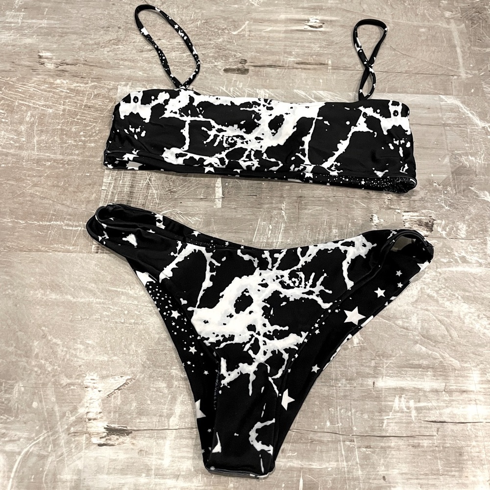 NWOT-Reversible Two-piece Bathing Suit